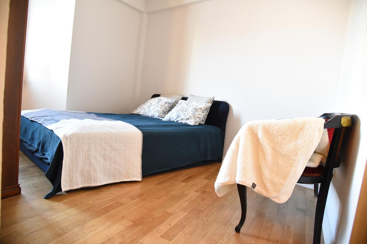 3 Bedroom Home With Parking Garage In The Heart Of Скопие Екстериор снимка